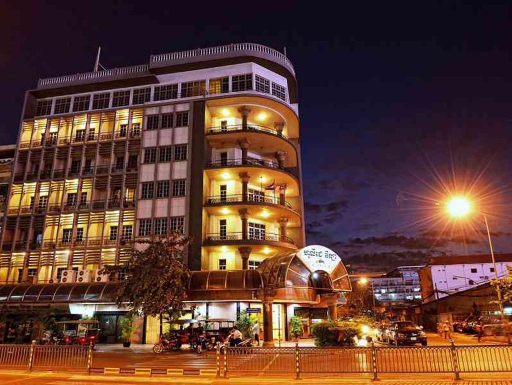 Holiday Villa Hotel City Centre Phnom Penh Eksteriør bilde