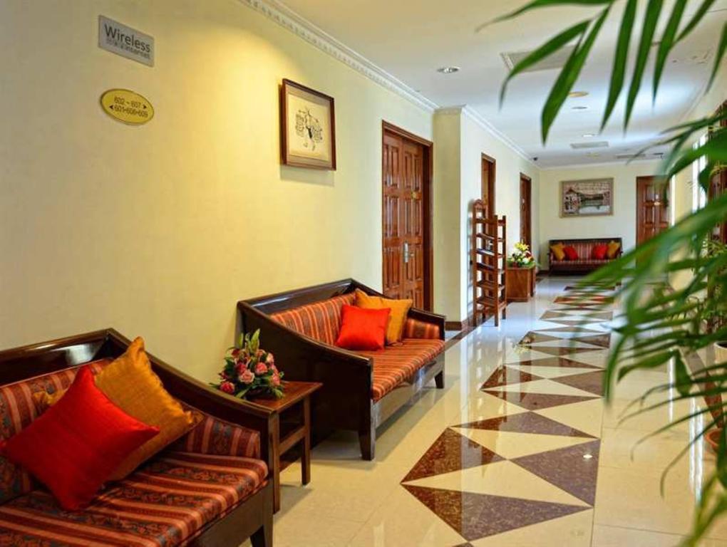 Holiday Villa Hotel City Centre Phnom Penh Eksteriør bilde