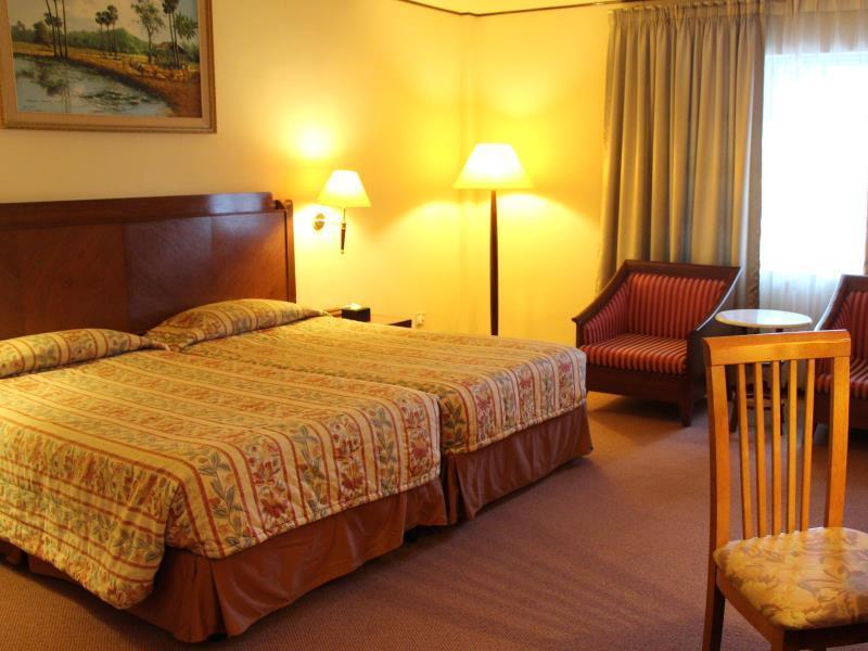 Holiday Villa Hotel City Centre Phnom Penh Eksteriør bilde
